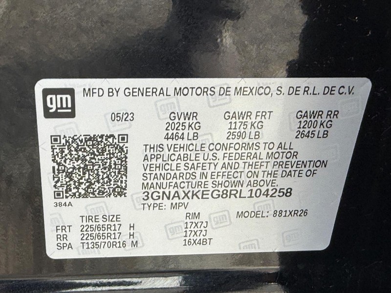 Chevrolet Equinox Vehicle Full-screen Gallery Image 24