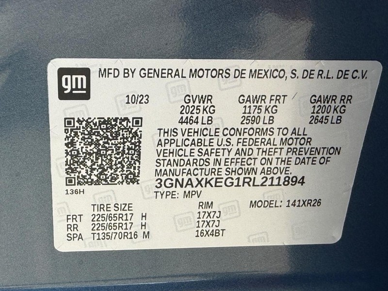 Chevrolet Equinox Vehicle Full-screen Gallery Image 25
