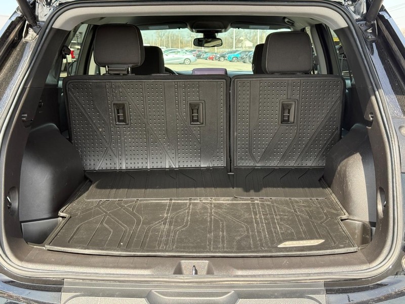 Chevrolet Blazer Vehicle Full-screen Gallery Image 06