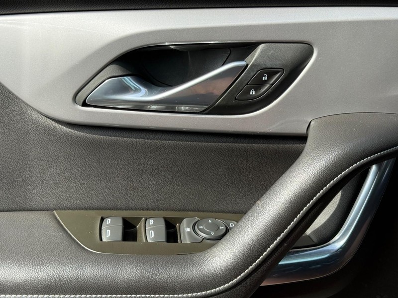 Chevrolet Blazer Vehicle Full-screen Gallery Image 23