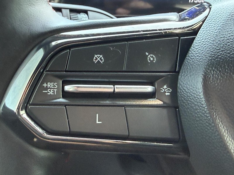 Chevrolet Equinox Vehicle Full-screen Gallery Image 14
