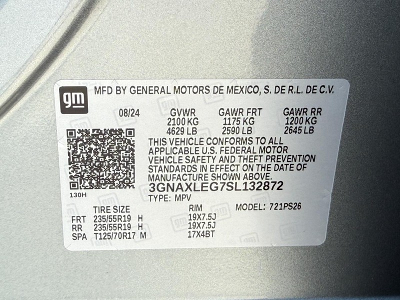 Chevrolet Equinox Vehicle Full-screen Gallery Image 25