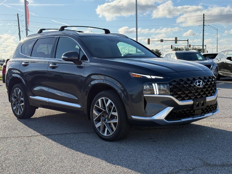 Hyundai Santa Fe Vehicle Full-screen Gallery Image 8