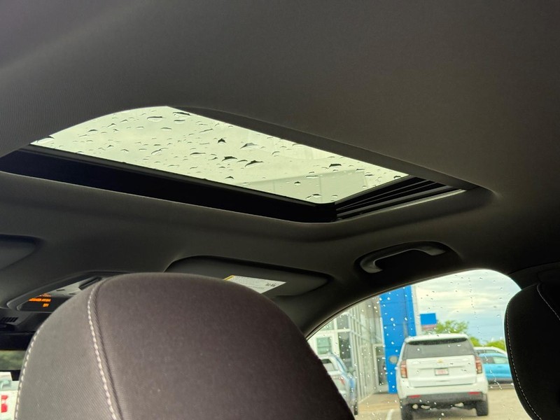 Chevrolet Trax Vehicle Full-screen Gallery Image 6