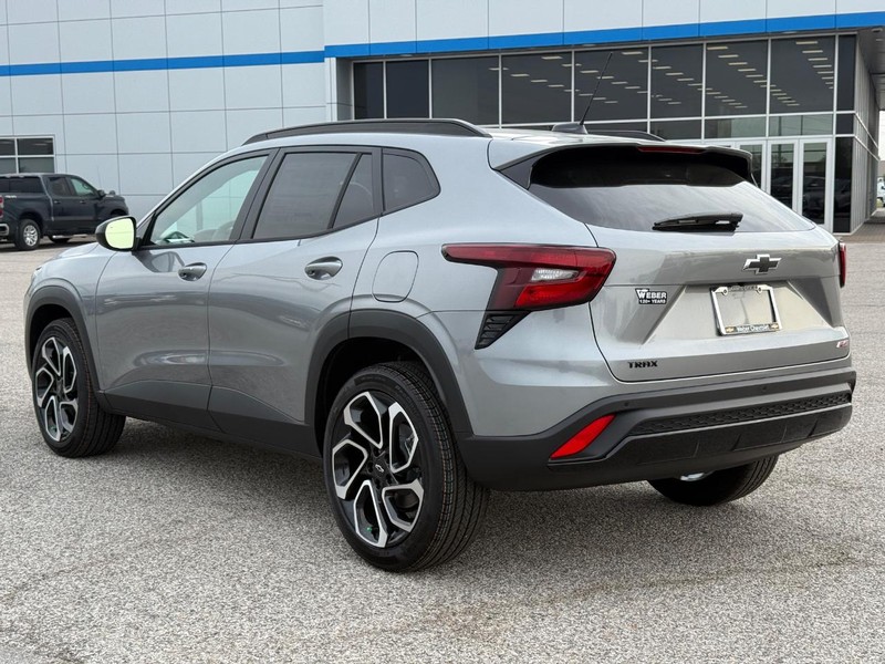 Chevrolet Trax Vehicle Full-screen Gallery Image 3