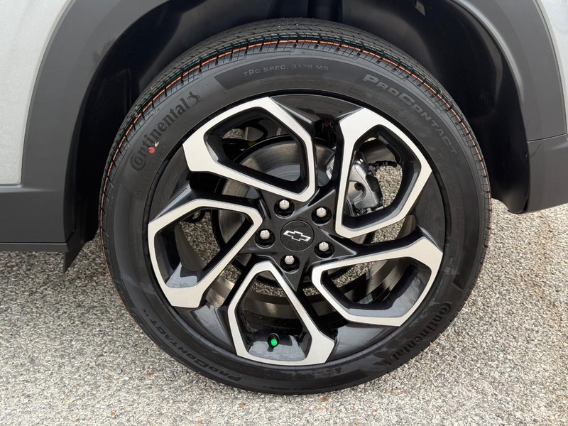 Chevrolet Trax Vehicle Full-screen Gallery Image 4