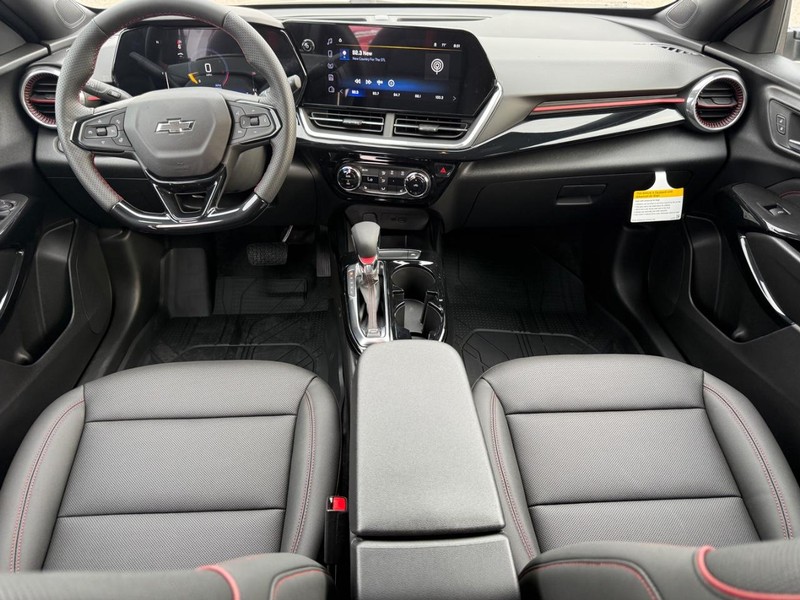 Chevrolet Trax Vehicle Full-screen Gallery Image 6