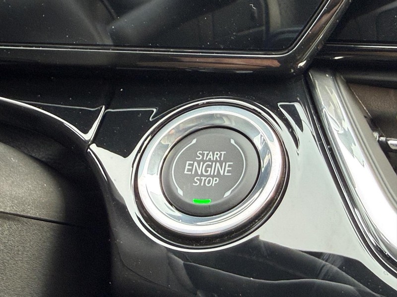 Chevrolet Trax Vehicle Full-screen Gallery Image 10