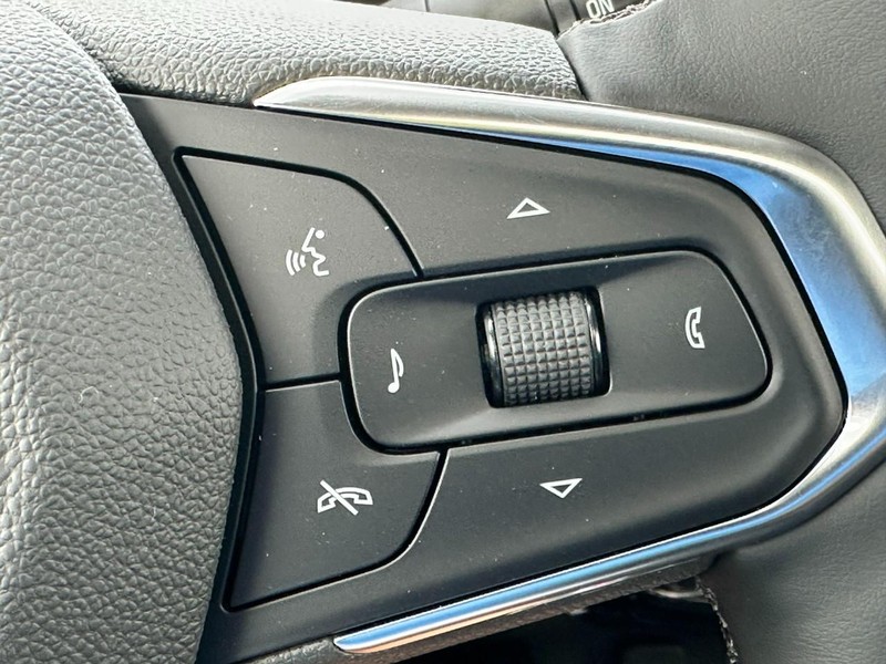 Chevrolet Trax Vehicle Full-screen Gallery Image 13