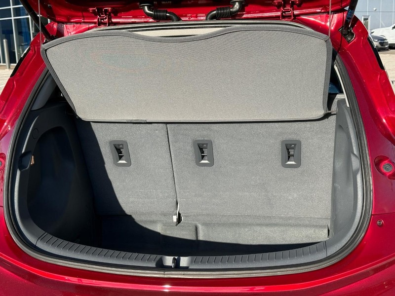 Chevrolet Bolt EV Vehicle Full-screen Gallery Image 6