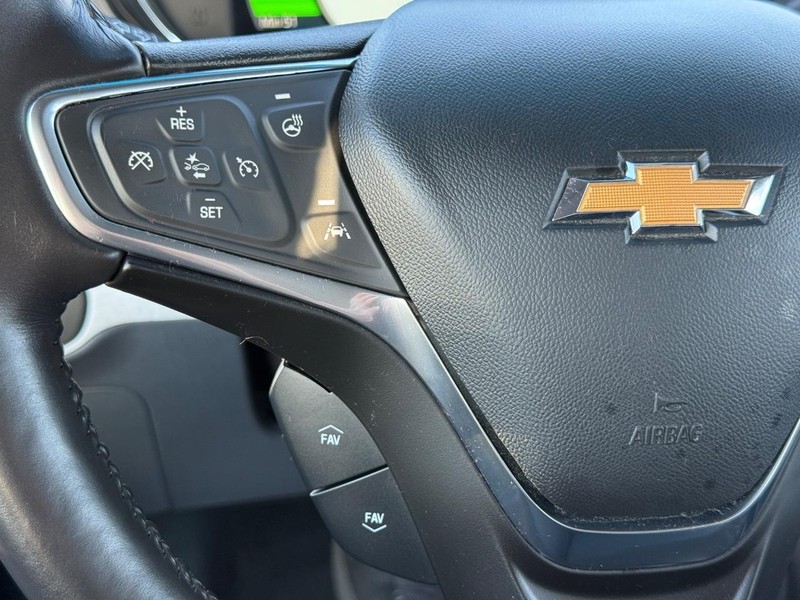 Chevrolet Bolt EV Vehicle Full-screen Gallery Image 13