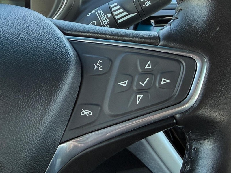 Chevrolet Bolt EV Vehicle Full-screen Gallery Image 14