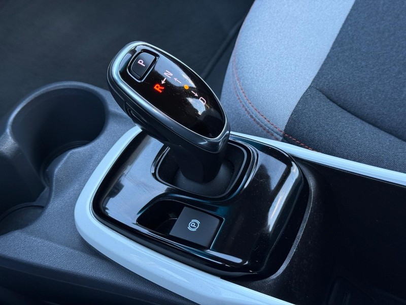 Chevrolet Bolt EV Vehicle Full-screen Gallery Image 19