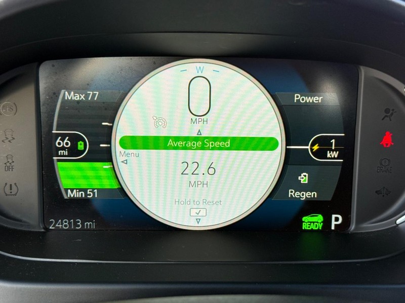 Chevrolet Bolt EV Vehicle Full-screen Gallery Image 21