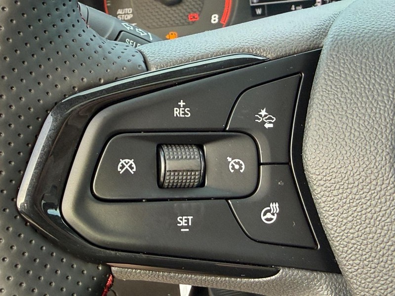 Chevrolet Trax Vehicle Full-screen Gallery Image 9