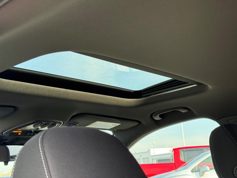 Chevrolet Trax Vehicle Full-screen Gallery Image 6