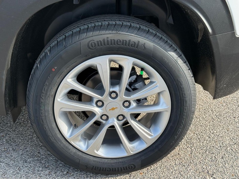 Chevrolet TrailBlazer Vehicle Full-screen Gallery Image 4