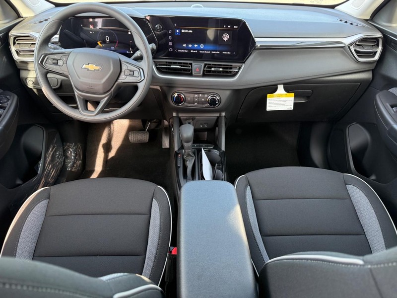 Chevrolet TrailBlazer Vehicle Full-screen Gallery Image 6