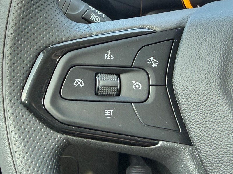 Chevrolet TrailBlazer Vehicle Full-screen Gallery Image 8