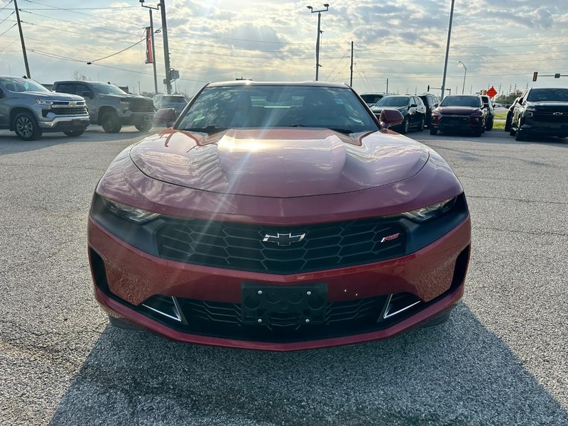 Chevrolet Camaro Vehicle Full-screen Gallery Image 9