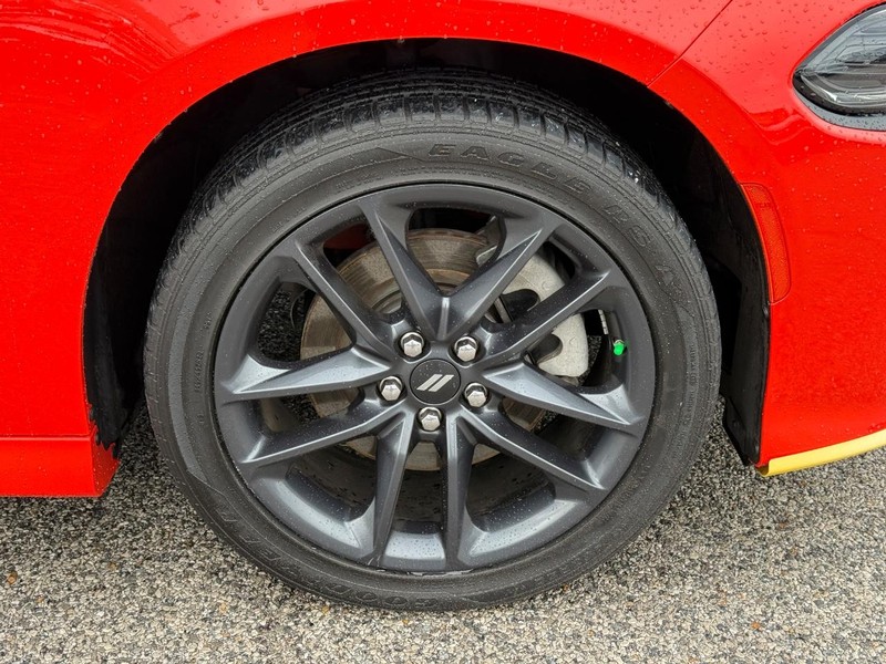 Dodge Charger Vehicle Full-screen Gallery Image 7