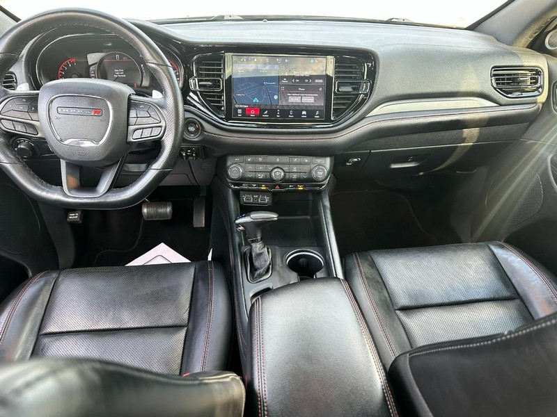 Dodge Durango Vehicle Full-screen Gallery Image 12