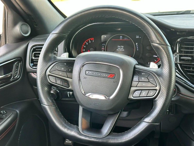 Dodge Durango Vehicle Full-screen Gallery Image 13