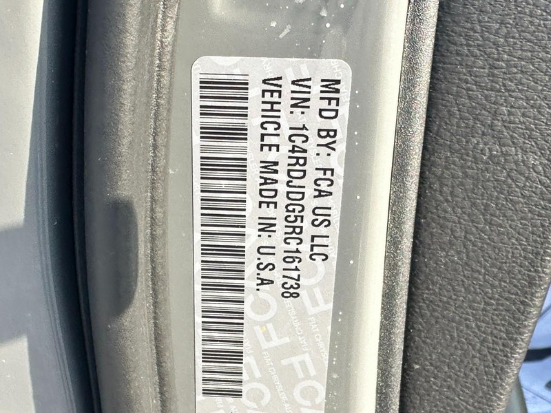 Dodge Durango Vehicle Full-screen Gallery Image 25