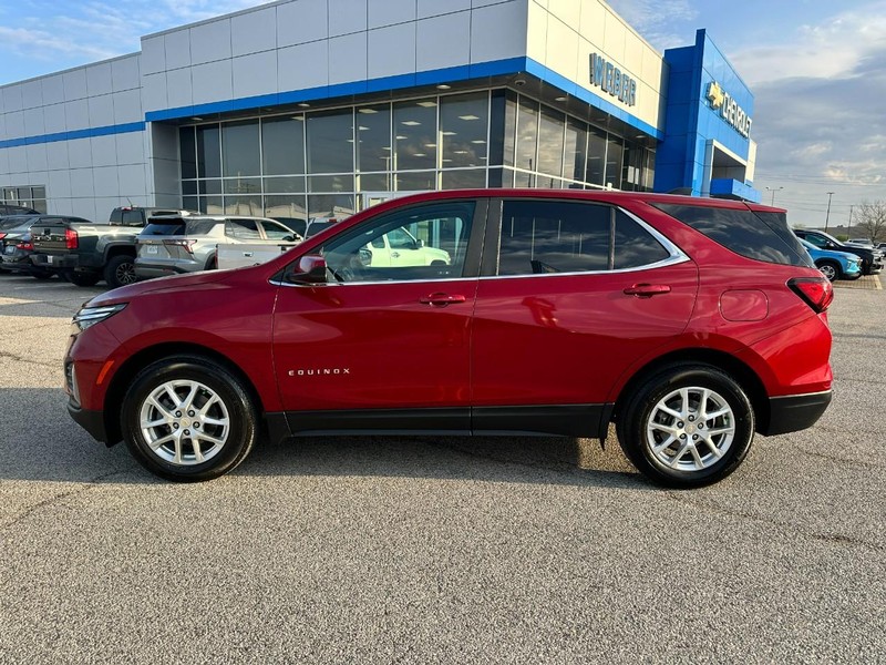 Chevrolet Equinox Vehicle Full-screen Gallery Image 2