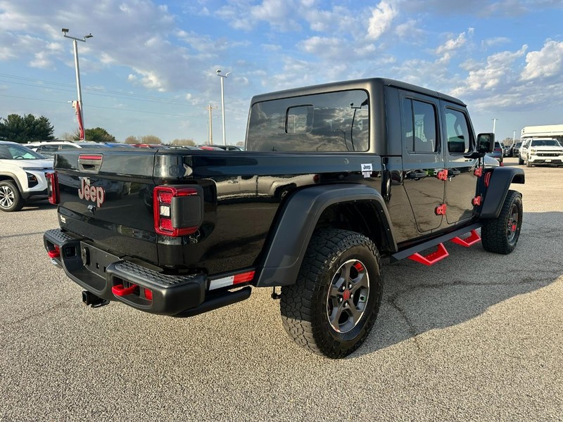 Jeep Gladiator Vehicle Full-screen Gallery Image 6