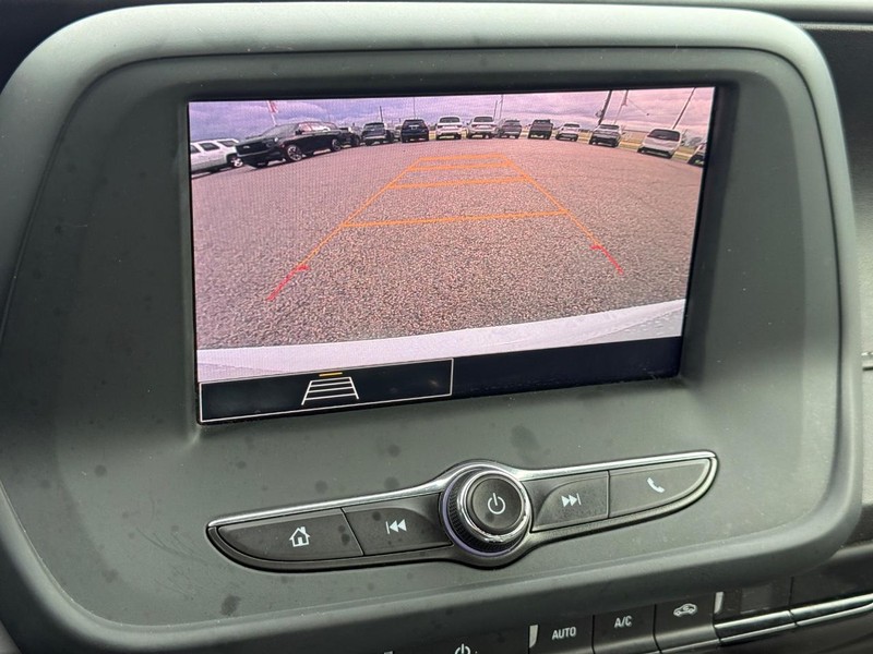 Chevrolet Camaro Vehicle Full-screen Gallery Image 20