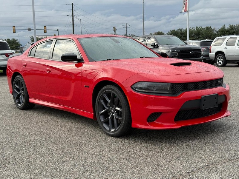 Dodge Charger Vehicle Full-screen Gallery Image 8