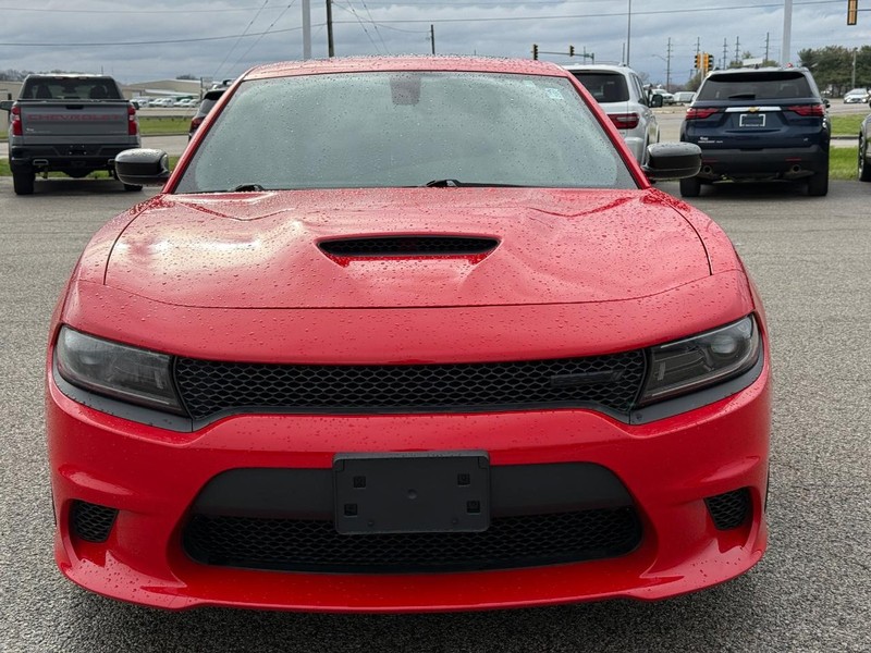 Dodge Charger Vehicle Full-screen Gallery Image 9