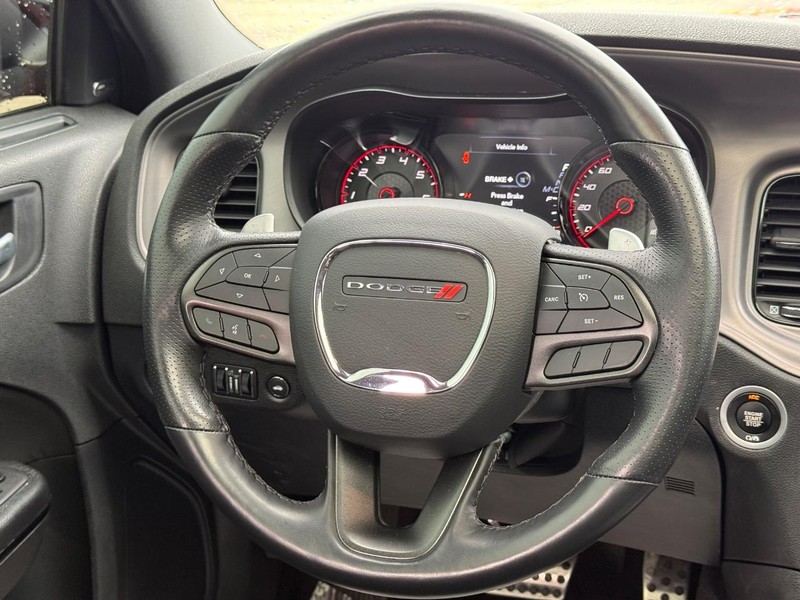 Dodge Charger Vehicle Full-screen Gallery Image 13