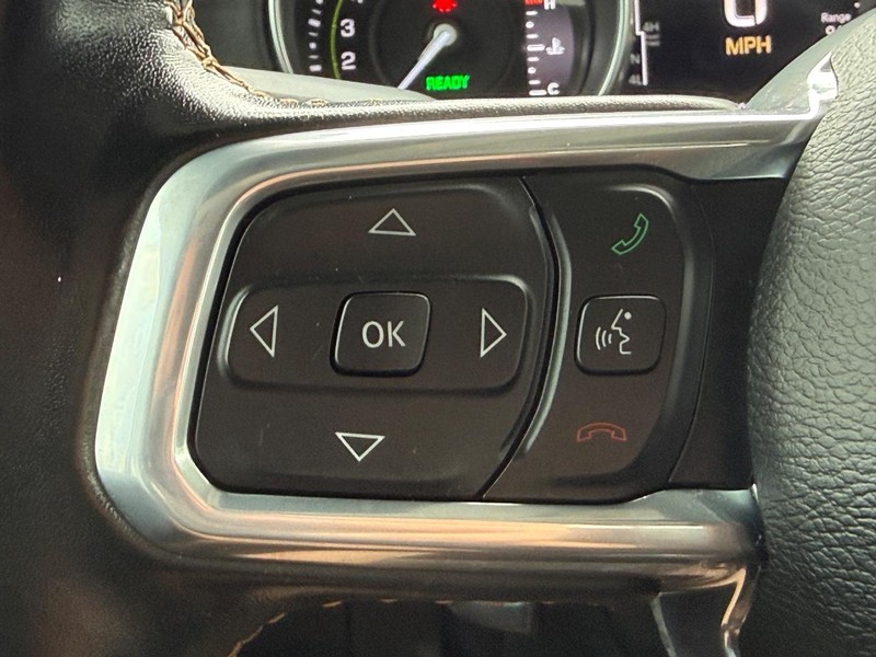 Jeep Wrangler 4xe Vehicle Full-screen Gallery Image 15