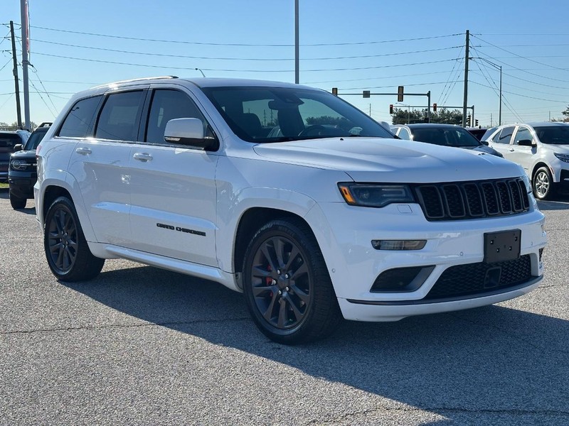 Jeep Grand Cherokee Vehicle Full-screen Gallery Image 8