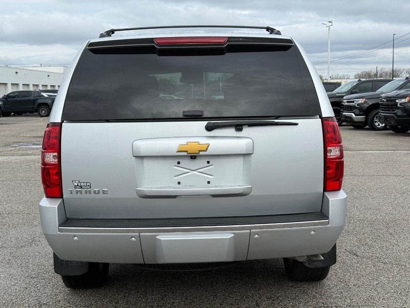Chevrolet Tahoe Vehicle Full-screen Gallery Image 4