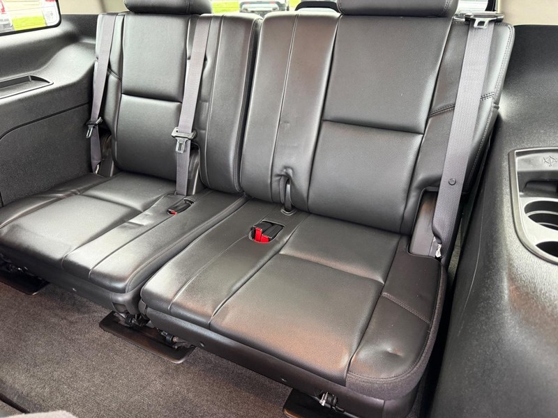 Chevrolet Tahoe Vehicle Full-screen Gallery Image 10