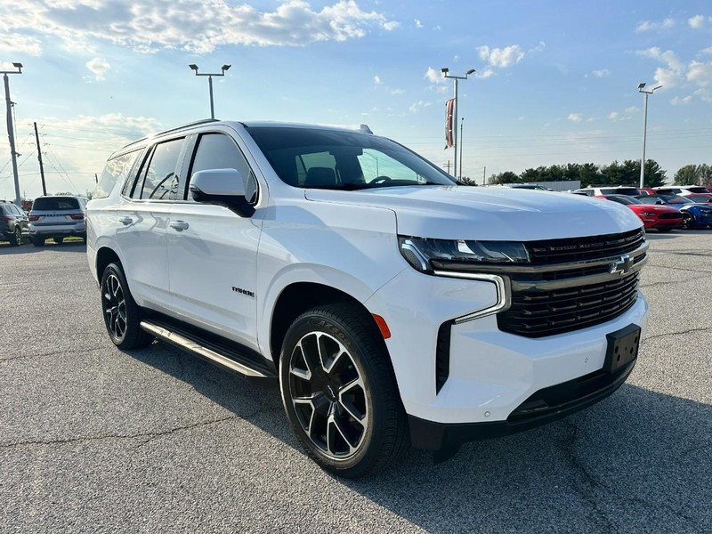 Chevrolet Tahoe Vehicle Full-screen Gallery Image 8