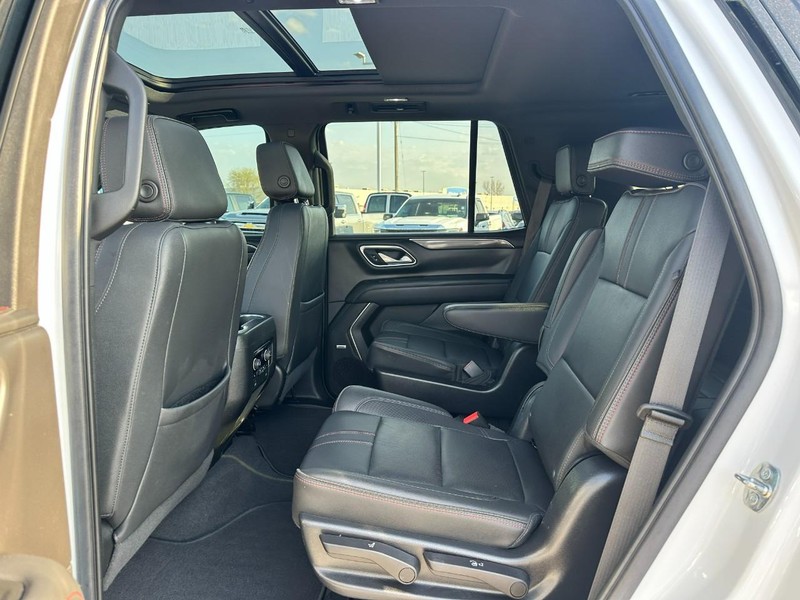 Chevrolet Tahoe Vehicle Full-screen Gallery Image 10