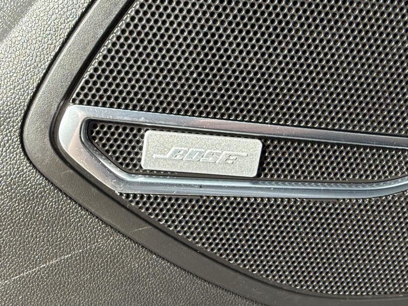 Buick Envision Vehicle Full-screen Gallery Image 23