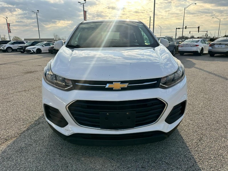 Chevrolet Trax Vehicle Full-screen Gallery Image 9