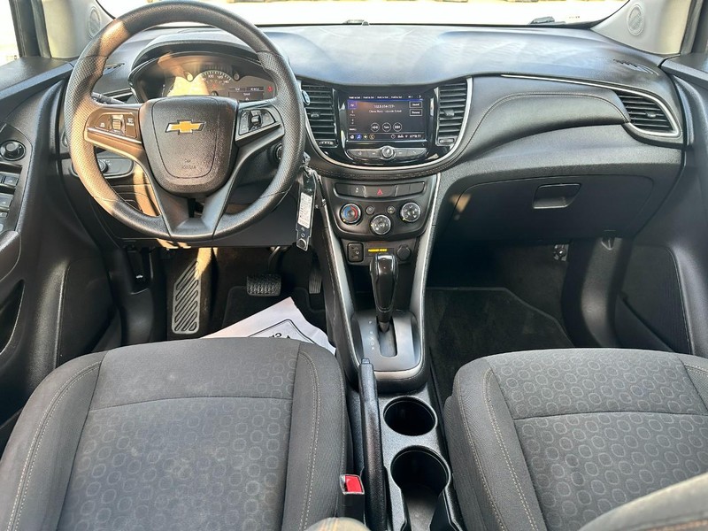Chevrolet Trax Vehicle Full-screen Gallery Image 11