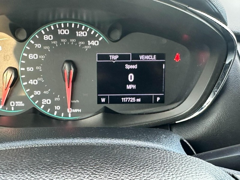 Chevrolet Trax Vehicle Full-screen Gallery Image 20