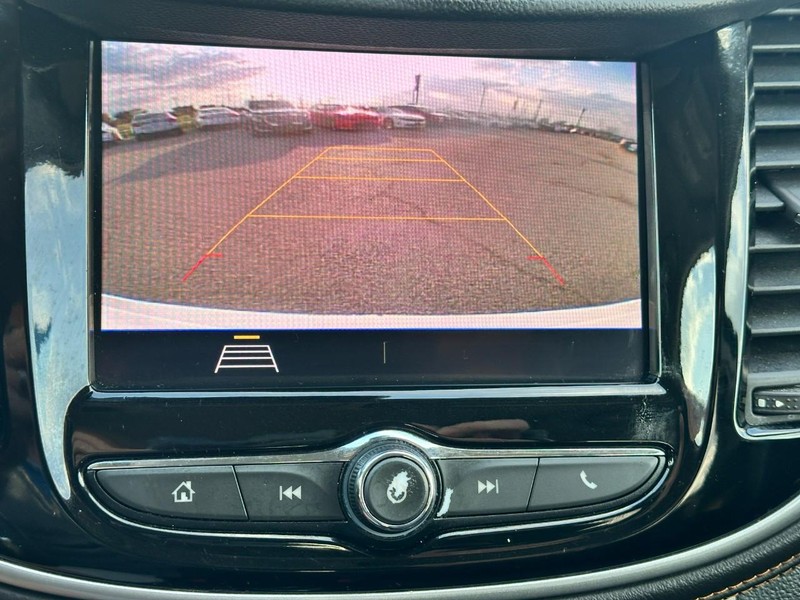 Chevrolet Trax Vehicle Full-screen Gallery Image 21