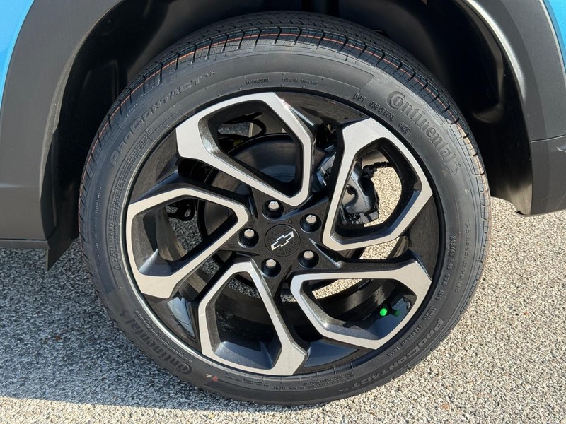 Chevrolet Trax Vehicle Full-screen Gallery Image 4