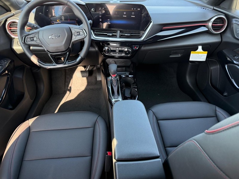 Chevrolet Trax Vehicle Full-screen Gallery Image 6