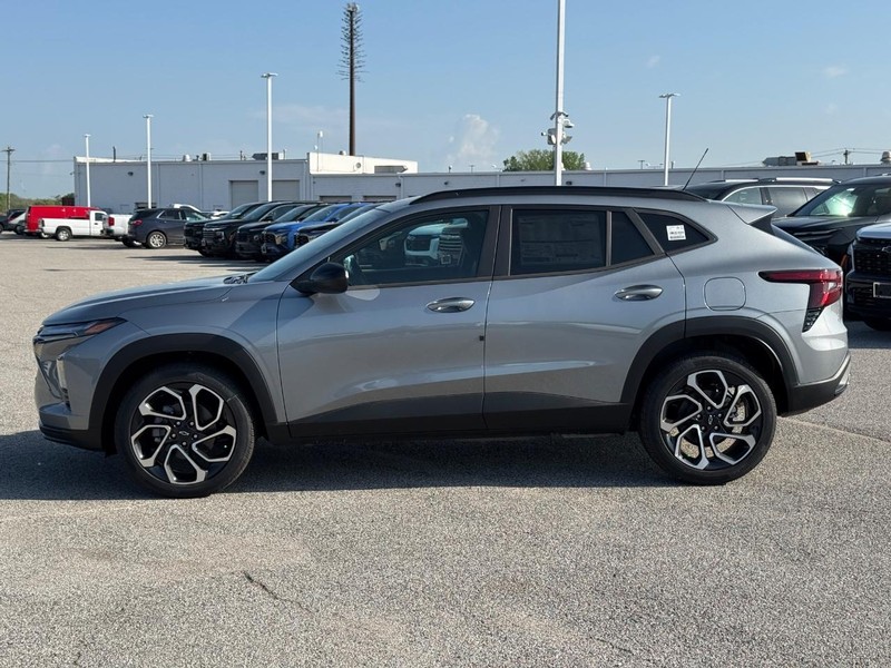 Chevrolet Trax Vehicle Full-screen Gallery Image 2