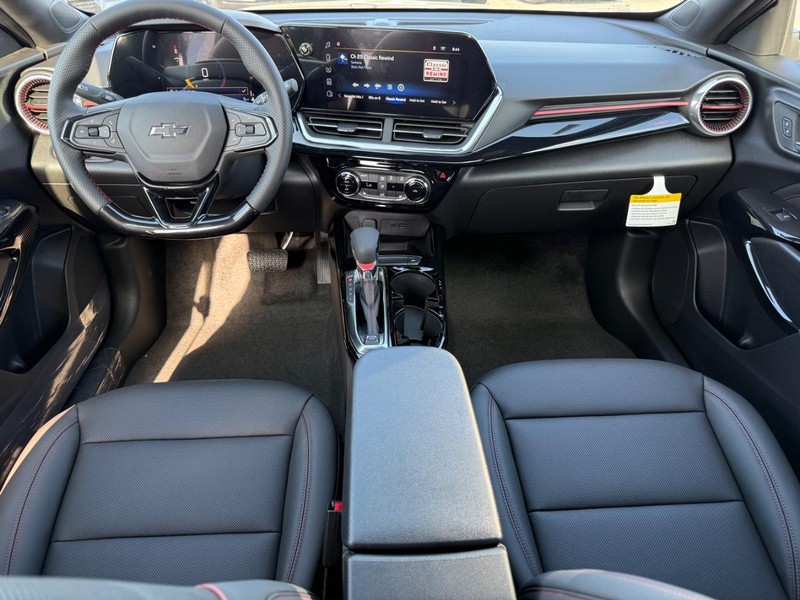 Chevrolet Trax Vehicle Full-screen Gallery Image 7