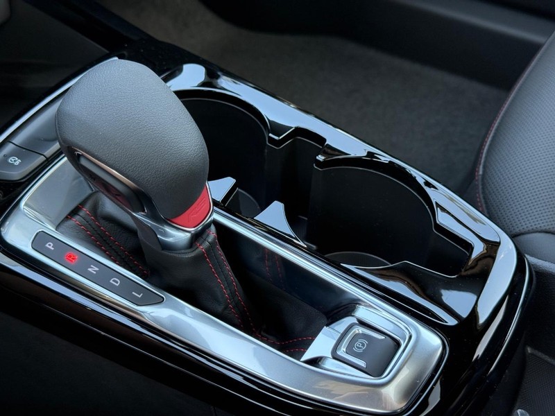 Chevrolet Trax Vehicle Full-screen Gallery Image 15